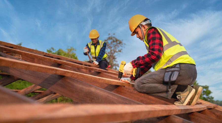 Expert new roof installation services in Slater, MO